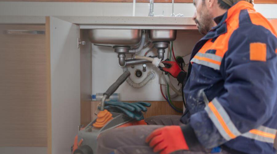 Professional slab leak plumber services in Hartford, KS